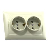 Розетка 1-м СП Селена РС16-370 16А IP20 с заземл. бел. Кунцево 8111