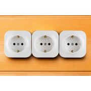 Розетка 1-м ОП Quteo 16А IP20 2P+E с заземл. без защ. шторок бел. IEK 782211